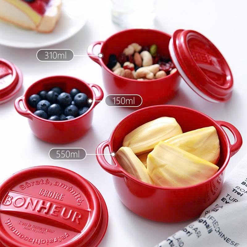 COMBO: 03 Hộp nhựa đựng thực phẩm 550ml Bonheur Yamada (màu đỏ)