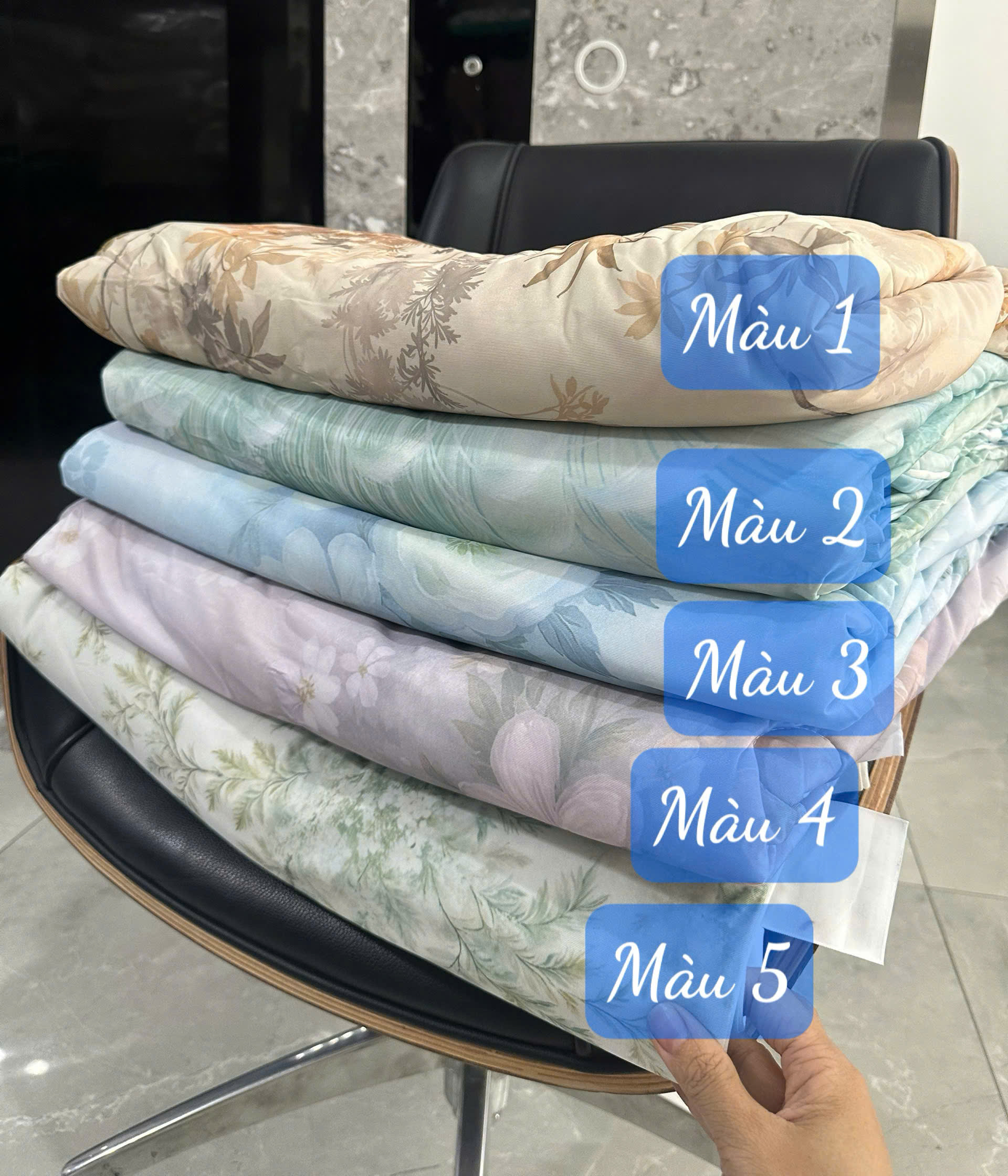 Chăn hè lụa Cooling hoạ tiết hoa vintage làm mát 2m x 2.3m