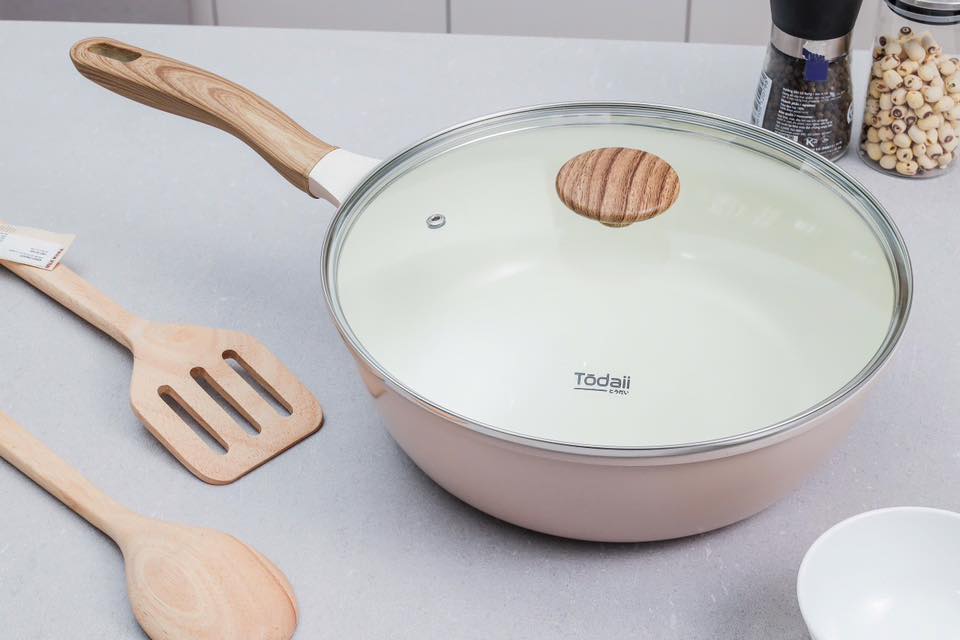 Chảo đúc chống dính Todaii - sâu lòng vung kính - size 26cm