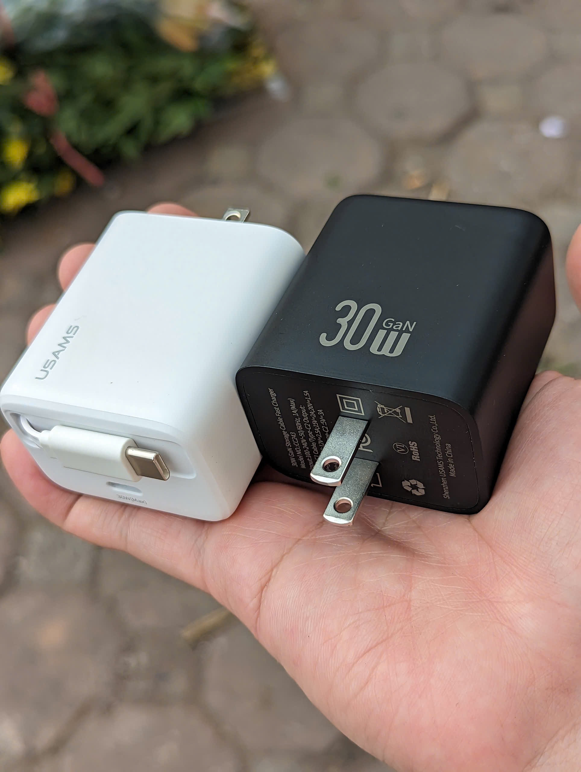 Củ sạc USAms 30W tích hợp dây sạc cuốn gọn