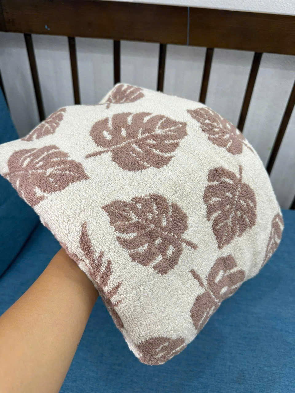 Khăn tắm cotton organic size 70x140cm - hoạ tiết lá