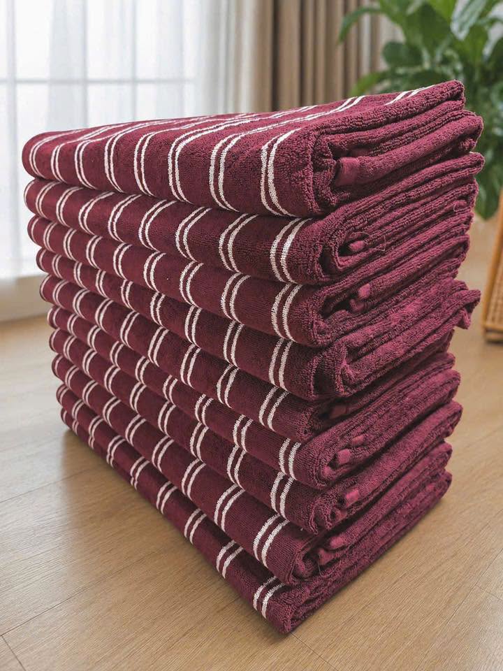 Khăn tắm cotton organic size 90x150 cm - kẻ sọc đỏ đun