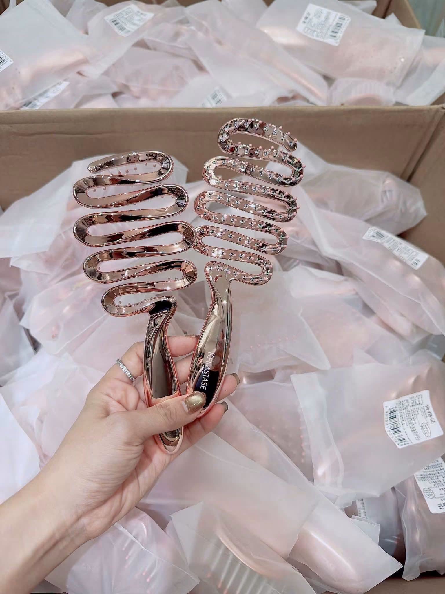 Lược chải tóc cao cấp Kerastate