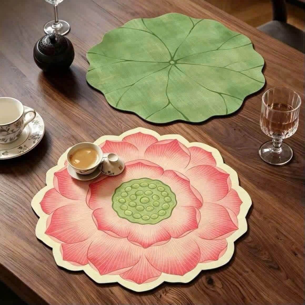 Set 2 miếng lót bàn hình hoa và lá sen