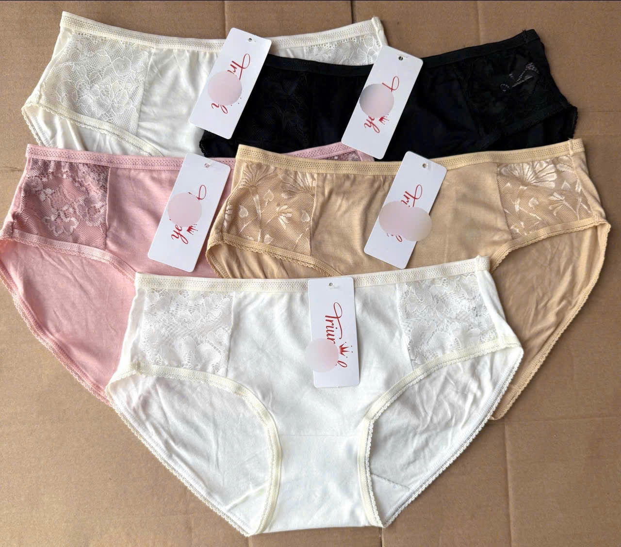 Set 5 quần lót Triu.mph (mẫu mới)