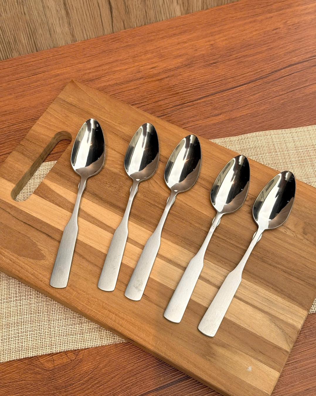 Set 5 thìa Vega cán dẹt