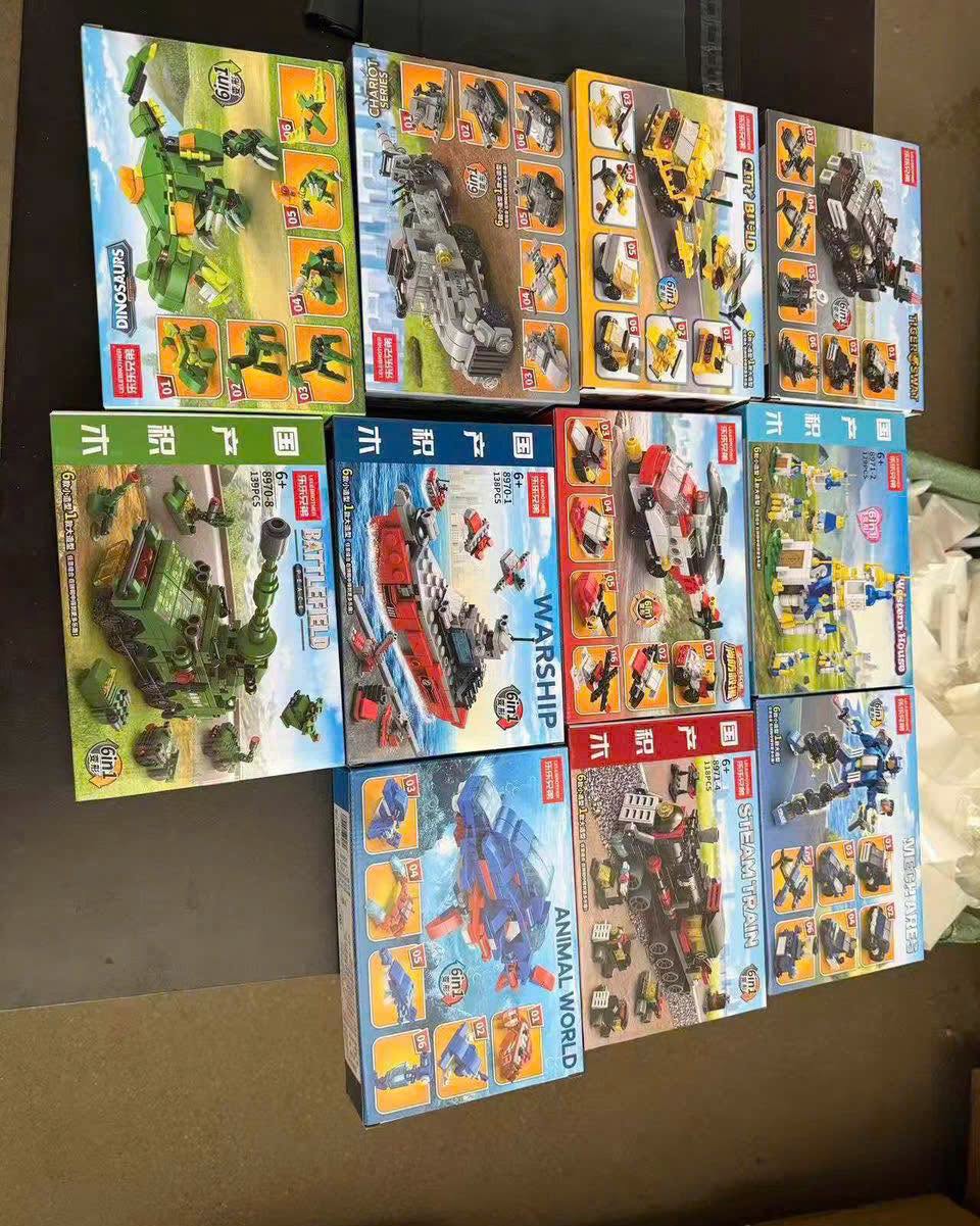 Set 7 hộp Lego các mẫu