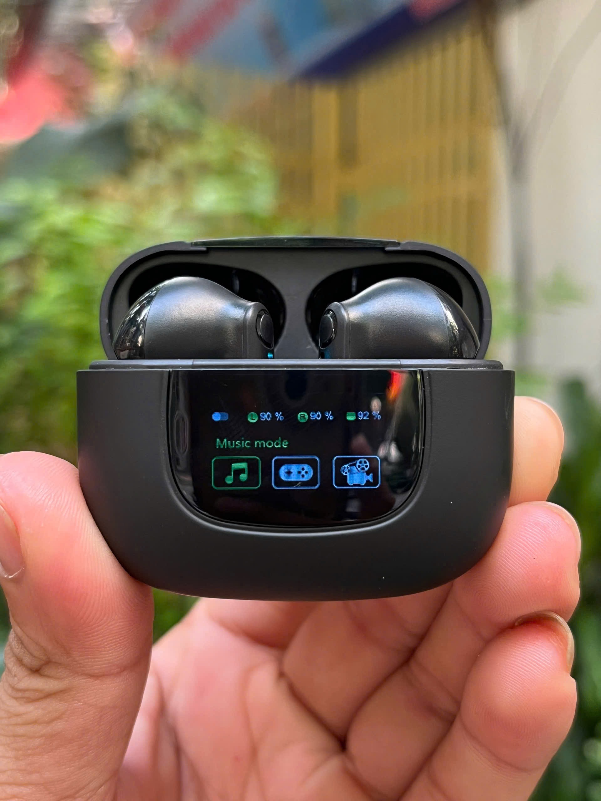 Tai nghe Bluetooth Monster Airmars XKT20 - Màu đen