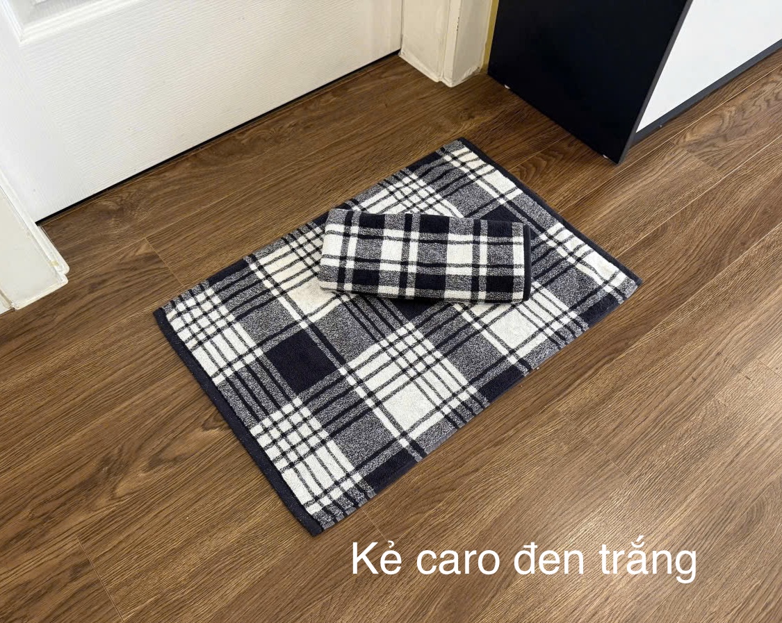 Thảm lau chân SEASON 45x65cm -  kẻ caro đen trắng