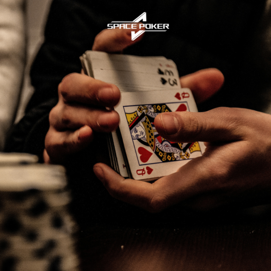 Luật chơi và các cấp độ bài trong Poker