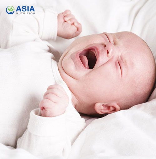 Khóc dạ đề là gì? Vì sao trẻ lại khóc dạ đề?