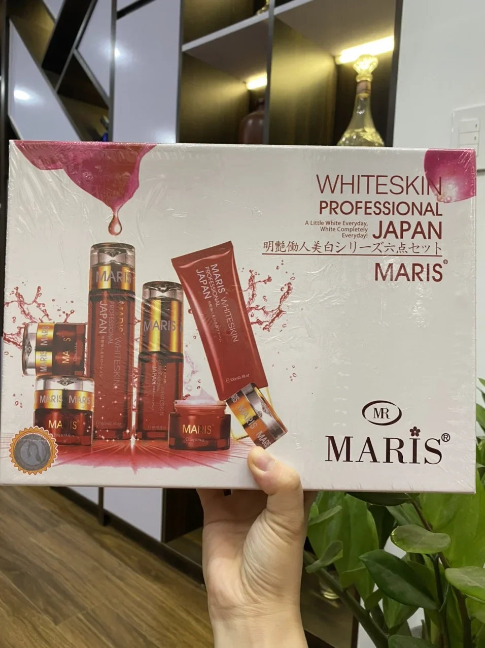 Bộ Mỹ Phẩm Maris Whiteskin Professional Nhật Bản