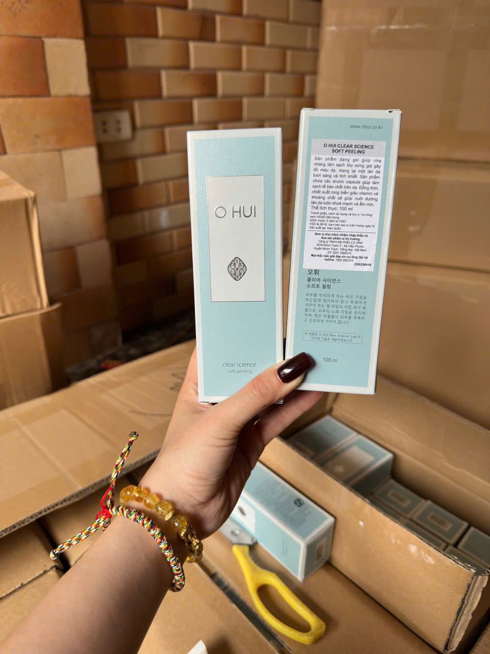 Gel Tẩy Tế Bào Chết Ohui Clear Science Soft Peeling 100ml