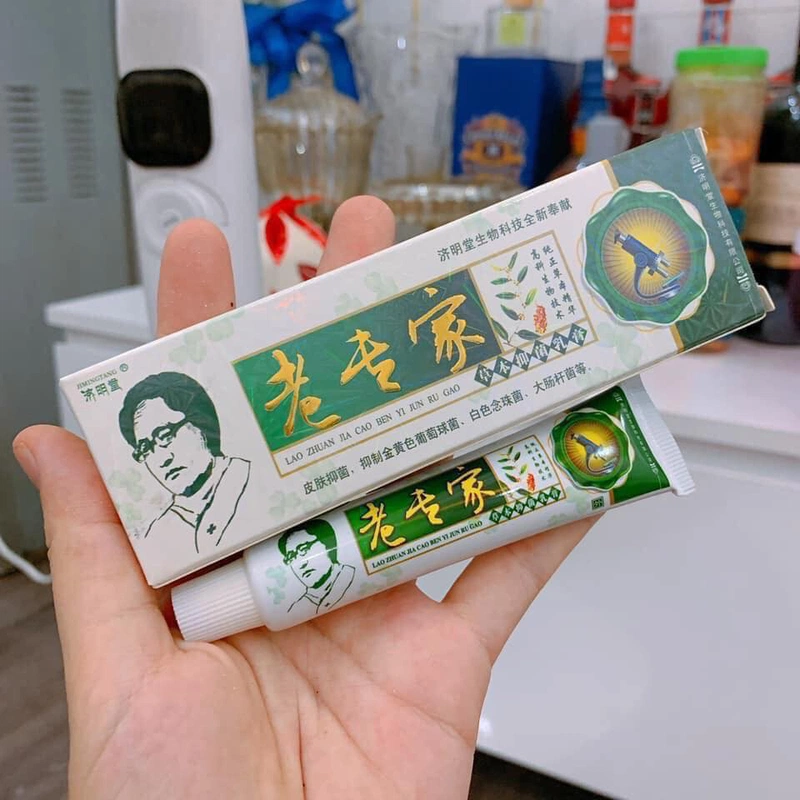 Kem Bôi Đông Y Ông Già Xanh Lá