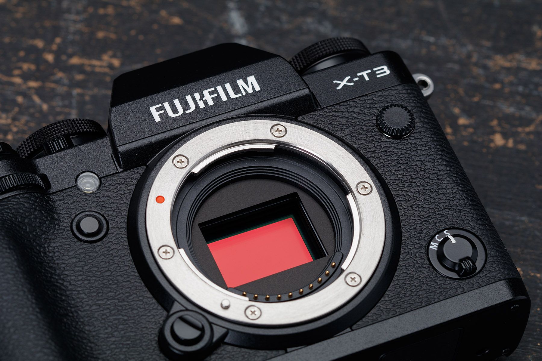 Fujifilm X-T3 - chiếc máy ảnh đáng mua nhất tại thời điểm hiện tại