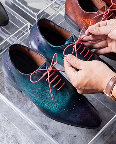 Giày nhuộm màu Patina thủ công