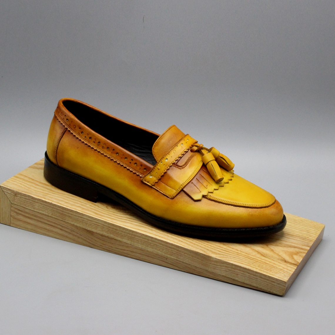 Patina Kiltie Loafer 005