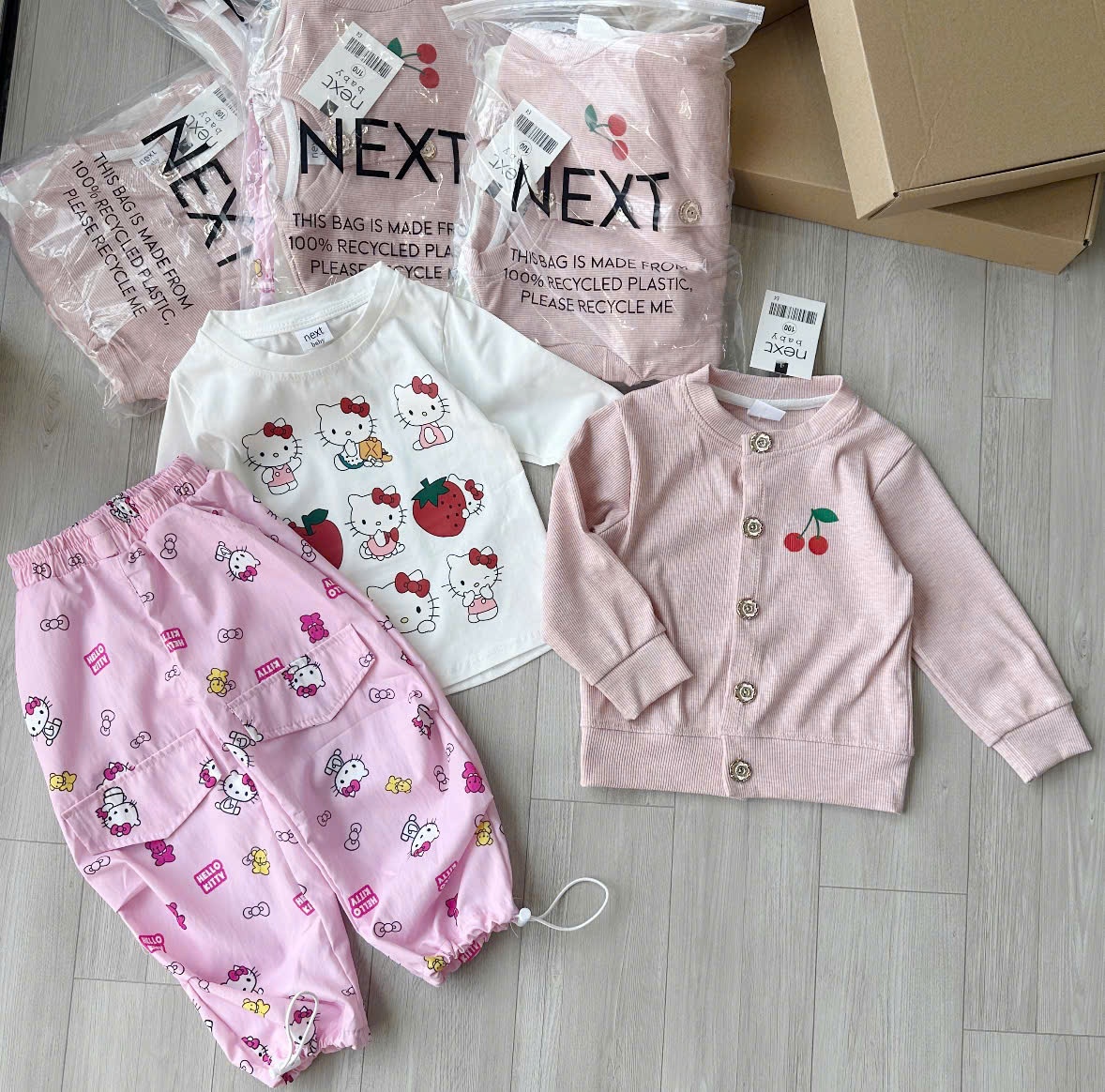 XẢ SET 3 CT CHERRY PHÔNG QUẦN KITTY - B825