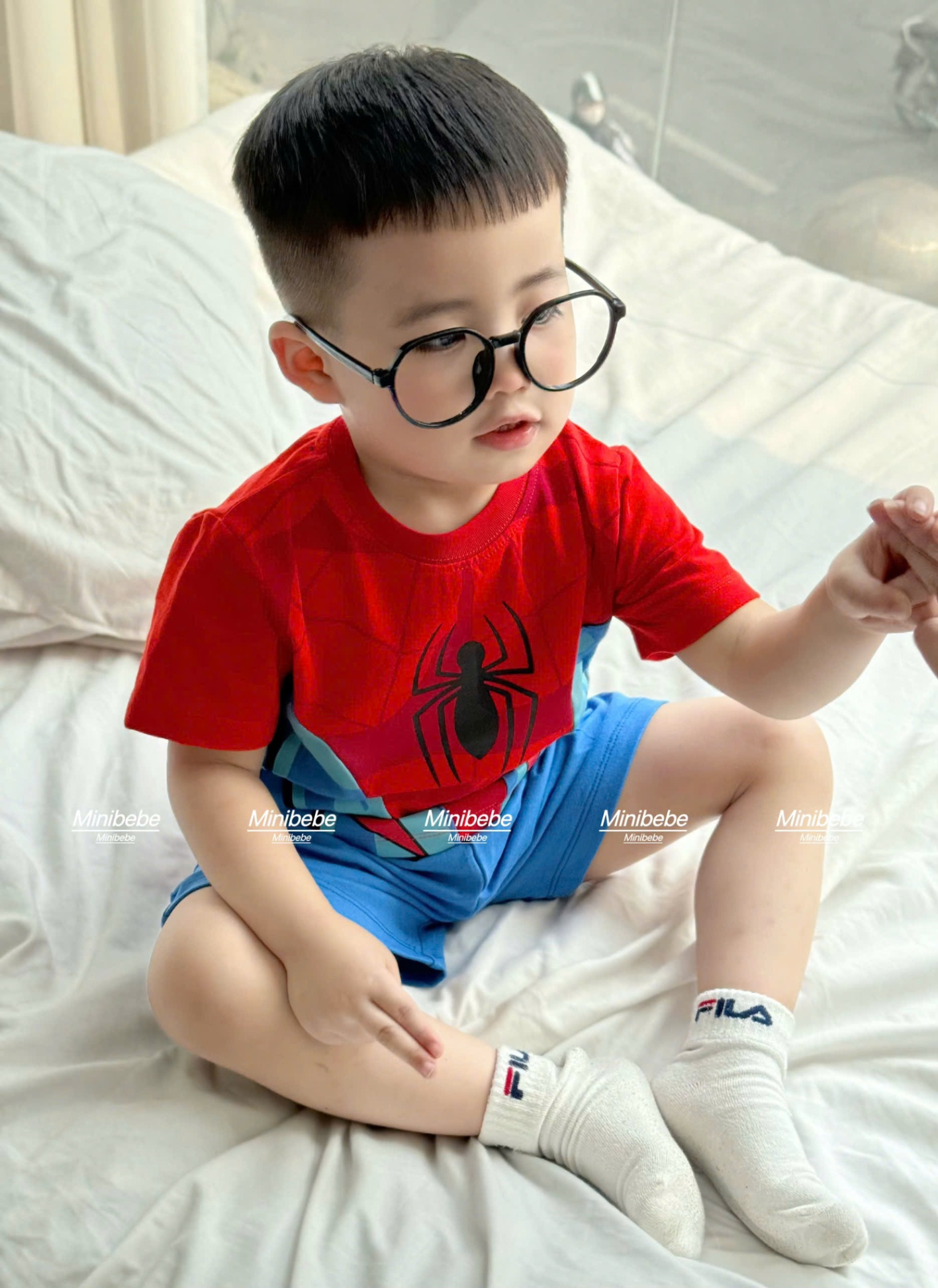 C305 - SET 2 BỘ NHỆN XANH PHA ĐỎ VÀ TRẮNG