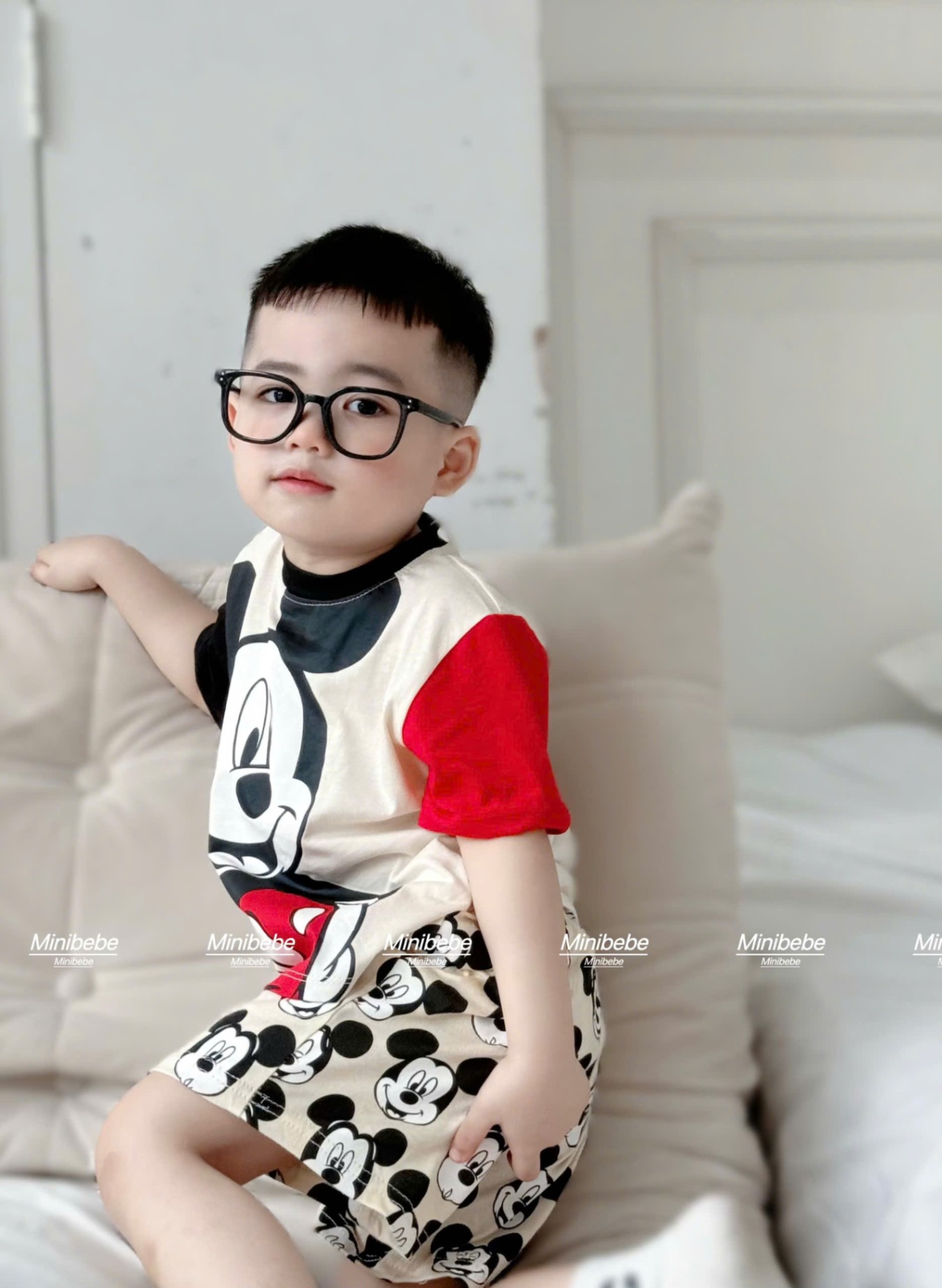 A825 - SET 3 BỘ MICKEY TRẮNG ĐỎ TAY PHỐI