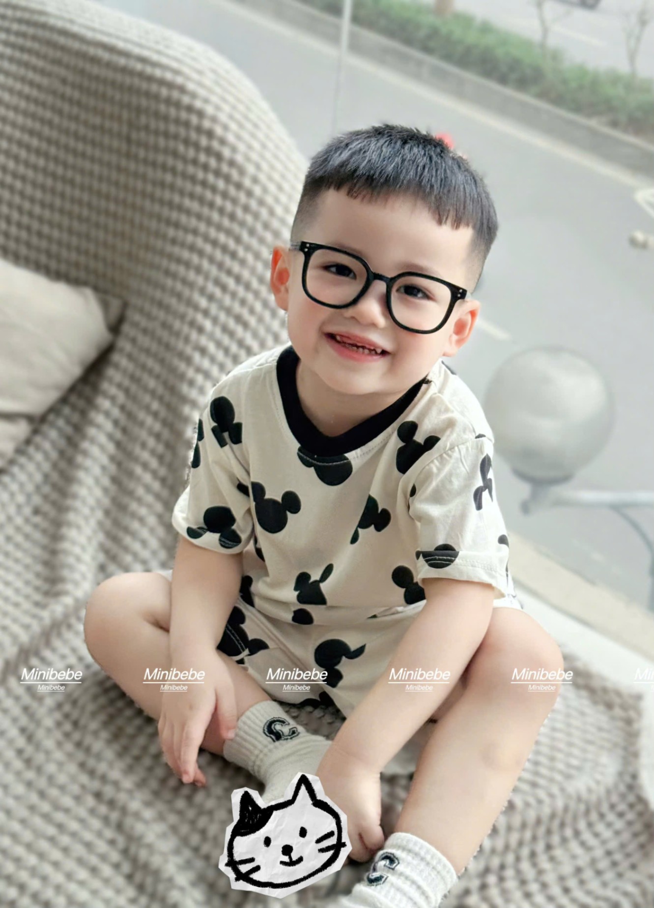 A825 - SET 3 BỘ MICKEY TRẮNG ĐỎ TAY PHỐI