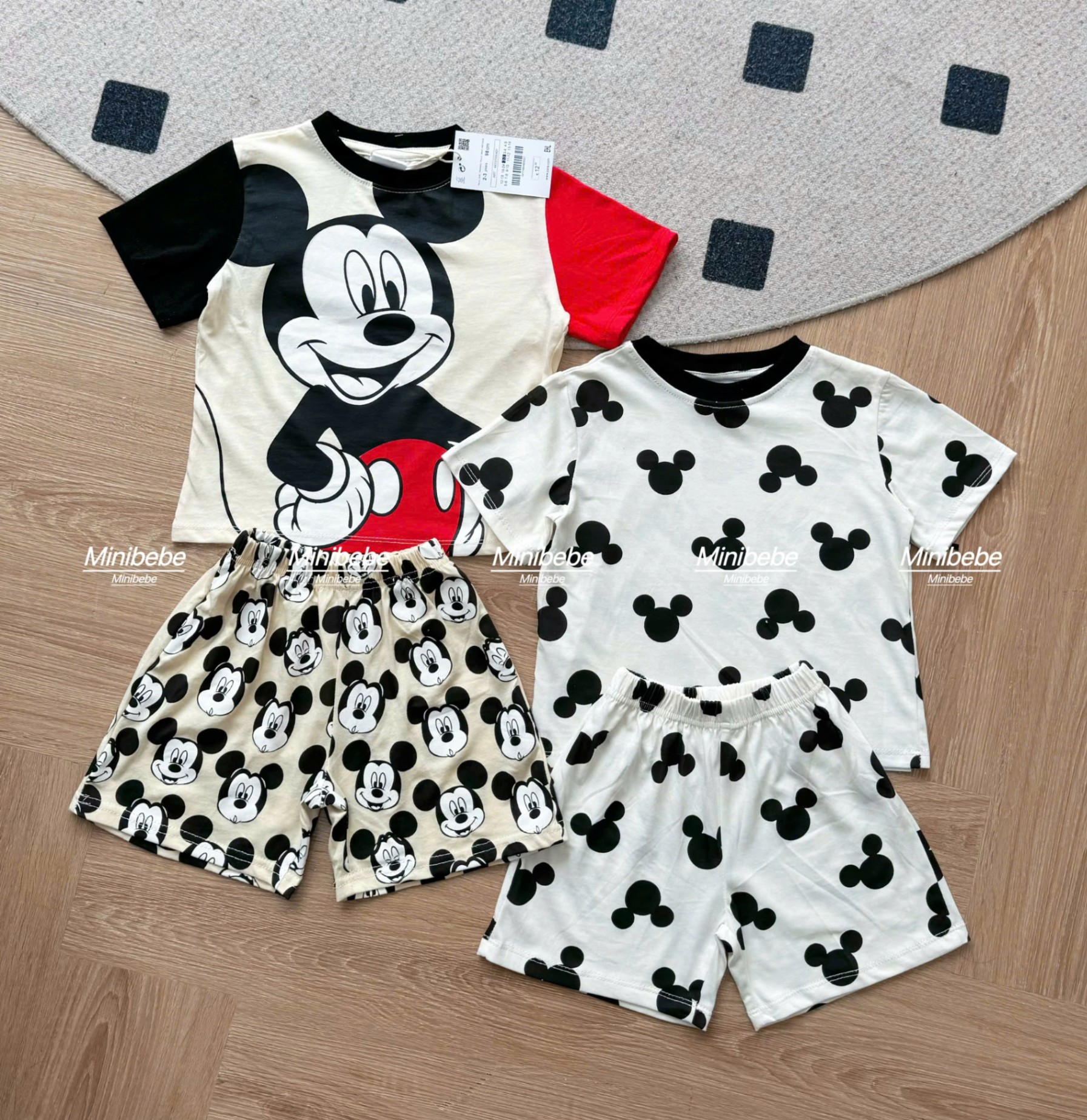 A825 - SET 3 BỘ MICKEY TRẮNG ĐỎ TAY PHỐI