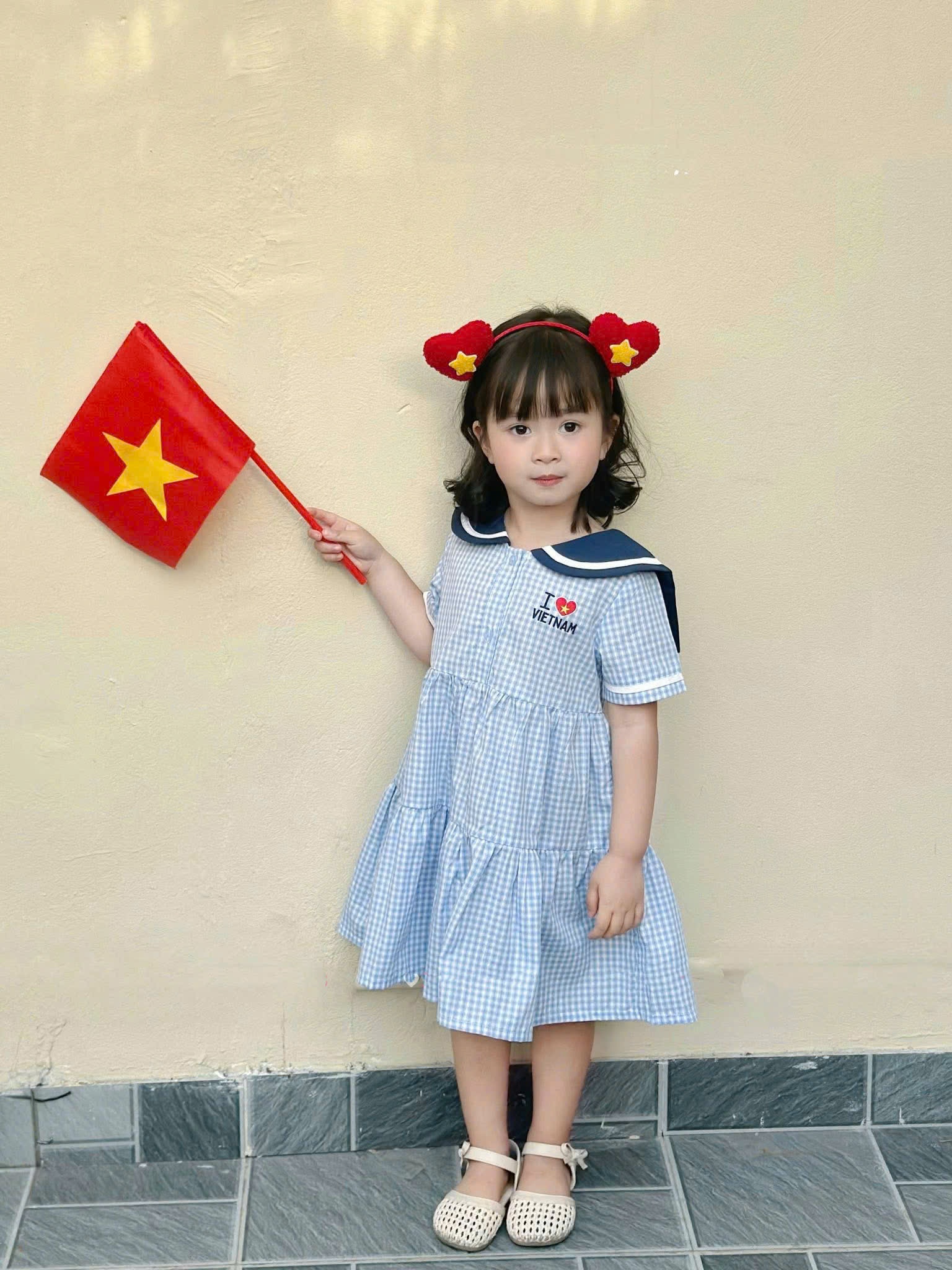 B370 - VÁY CỔ THỦY THỦ I ❤ VIET NAM