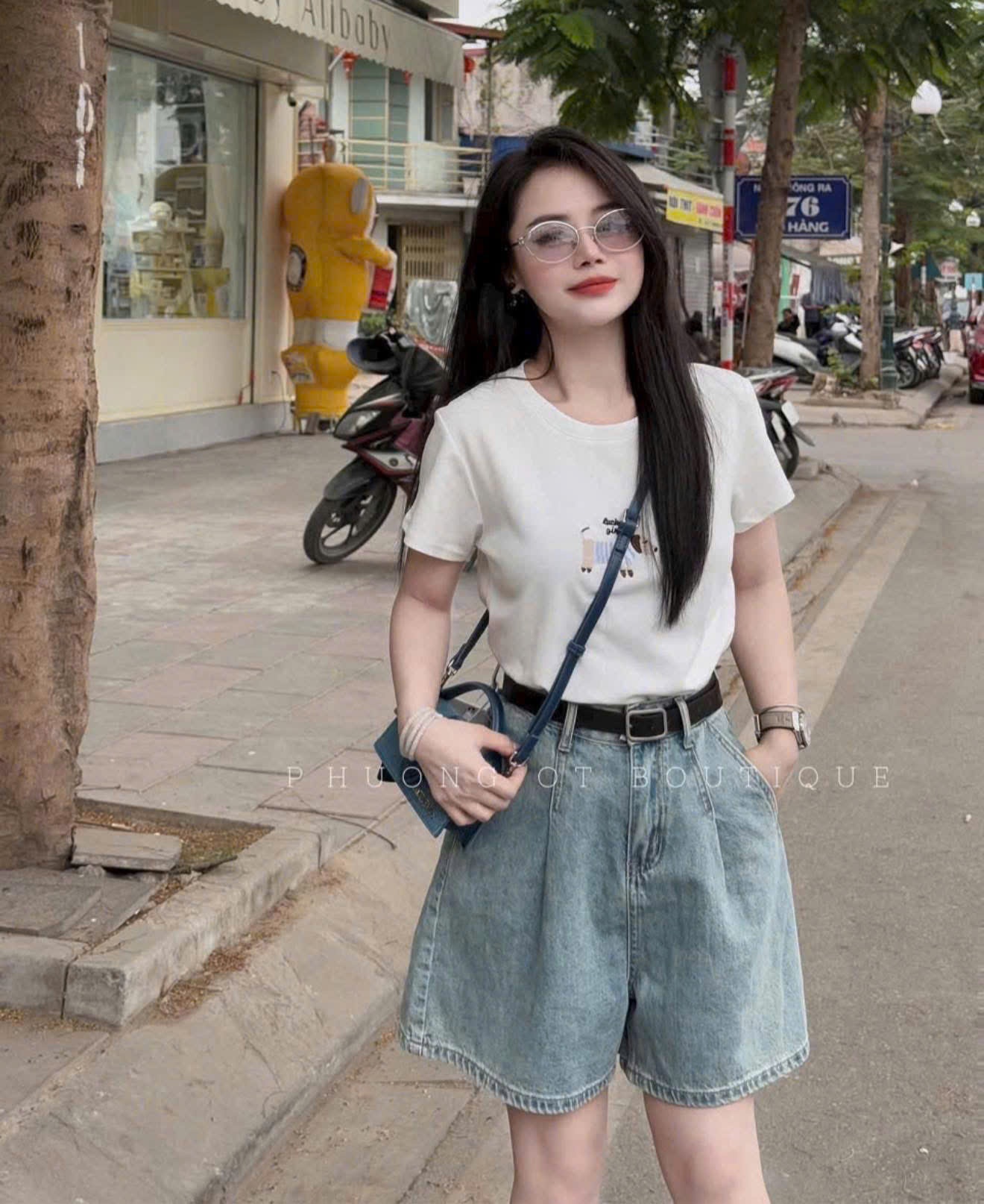 XẢ B689 - QUẦN SHORT NGỐ JEAN NỮ