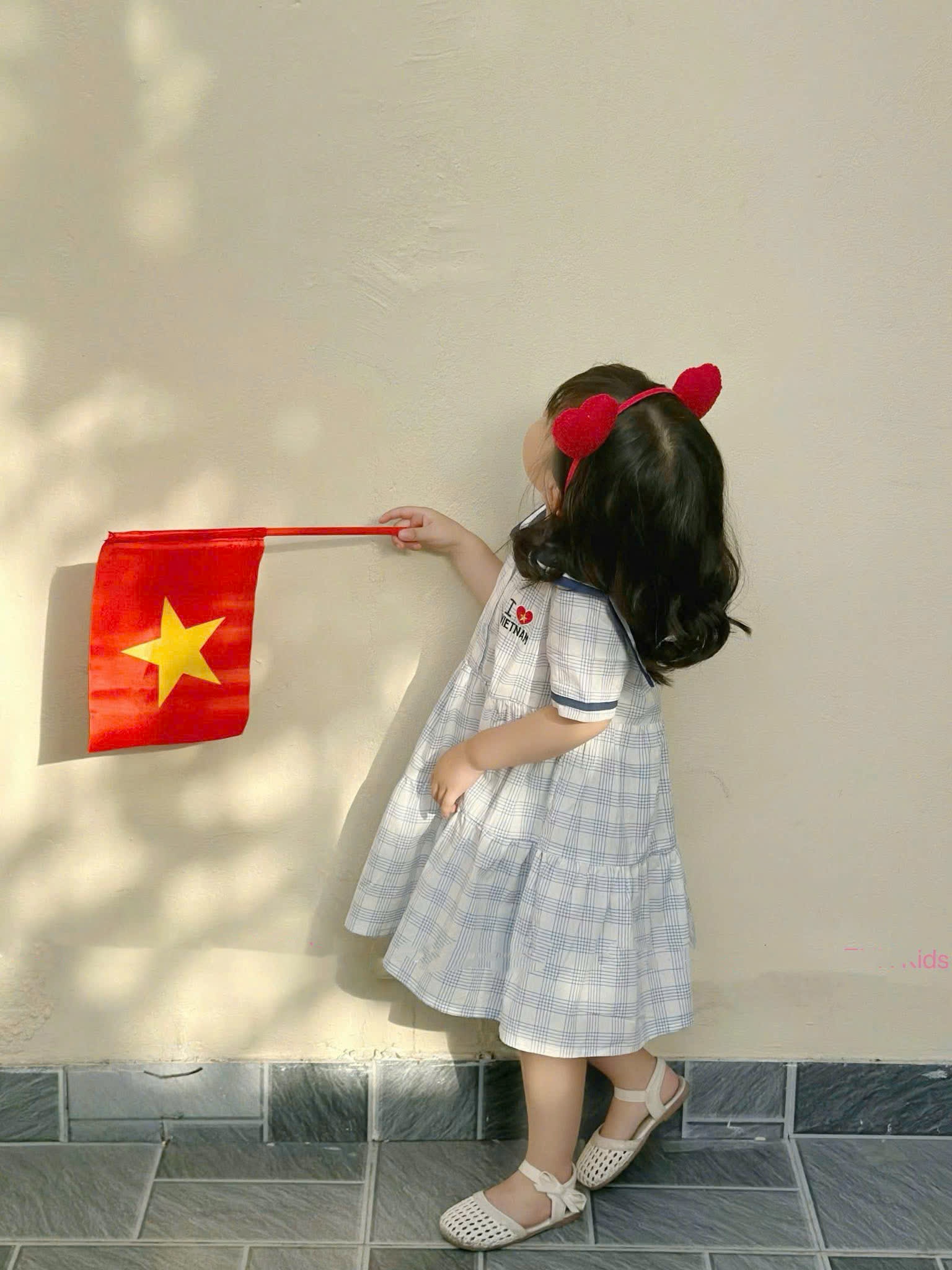 B370 - VÁY CỔ THỦY THỦ I ❤ VIET NAM