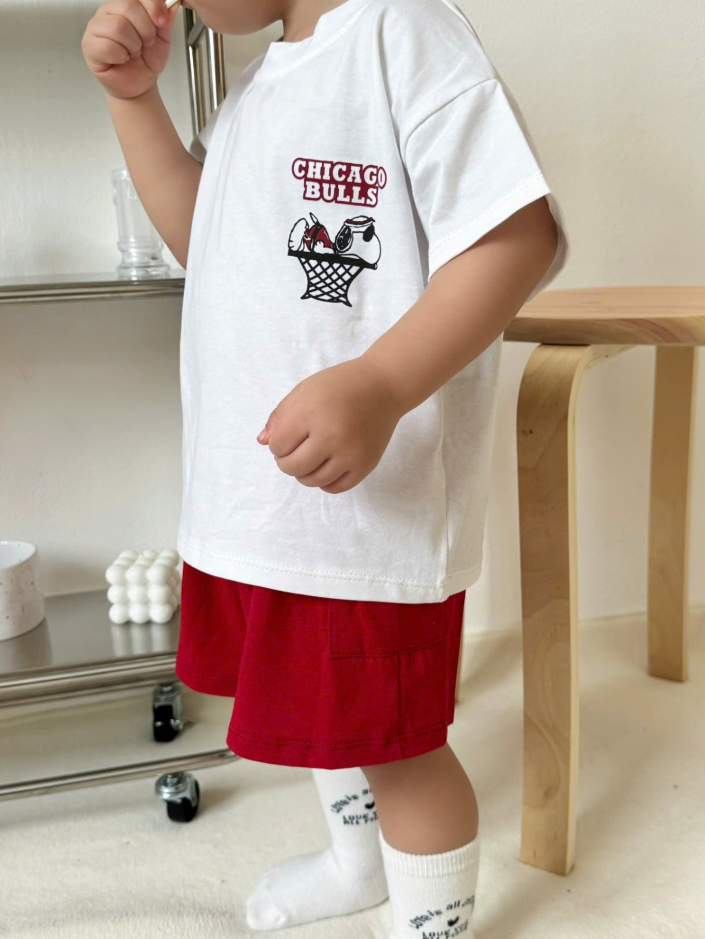B325 - SET ÁO TRẮNG CHICAGO BULLS QUẦN ĐỎ