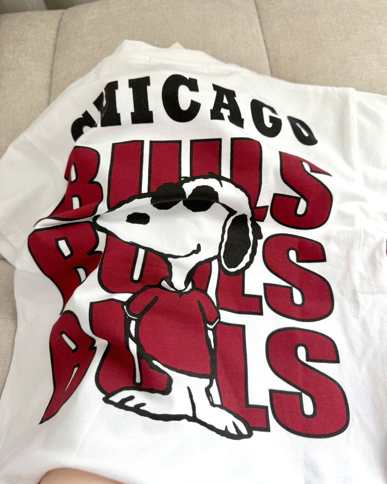 B325 - SET ÁO TRẮNG CHICAGO BULLS QUẦN ĐỎ