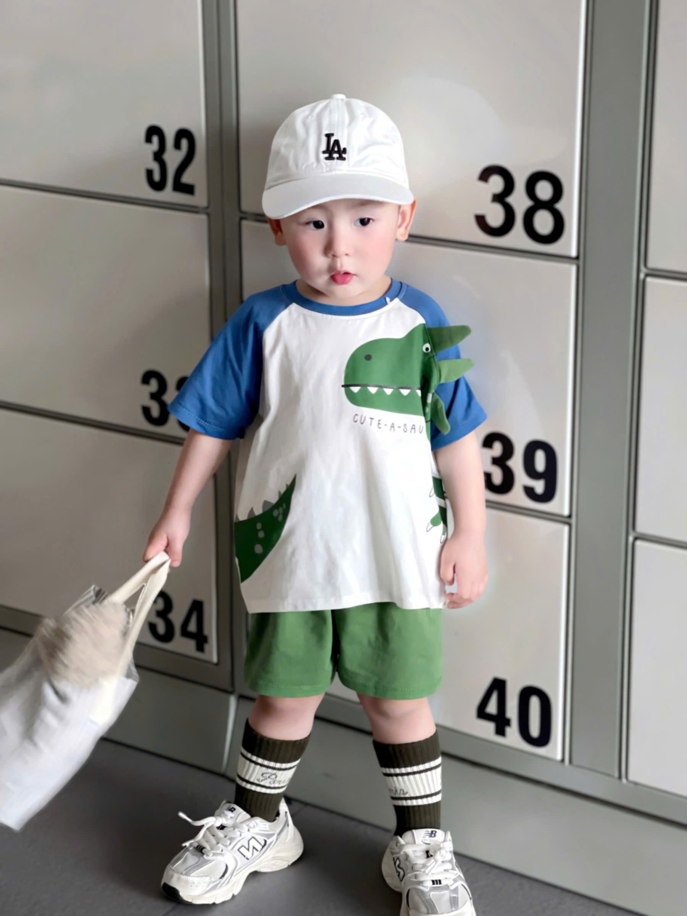 (GOM) B468 - SET 2 NỘ KHỦNG LONG KẺ CARO