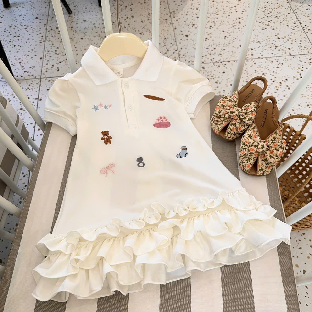 C289 - VÁY POLO THÊU HỌA TIẾT GẤU NƠ TẤT NGÔI SAO