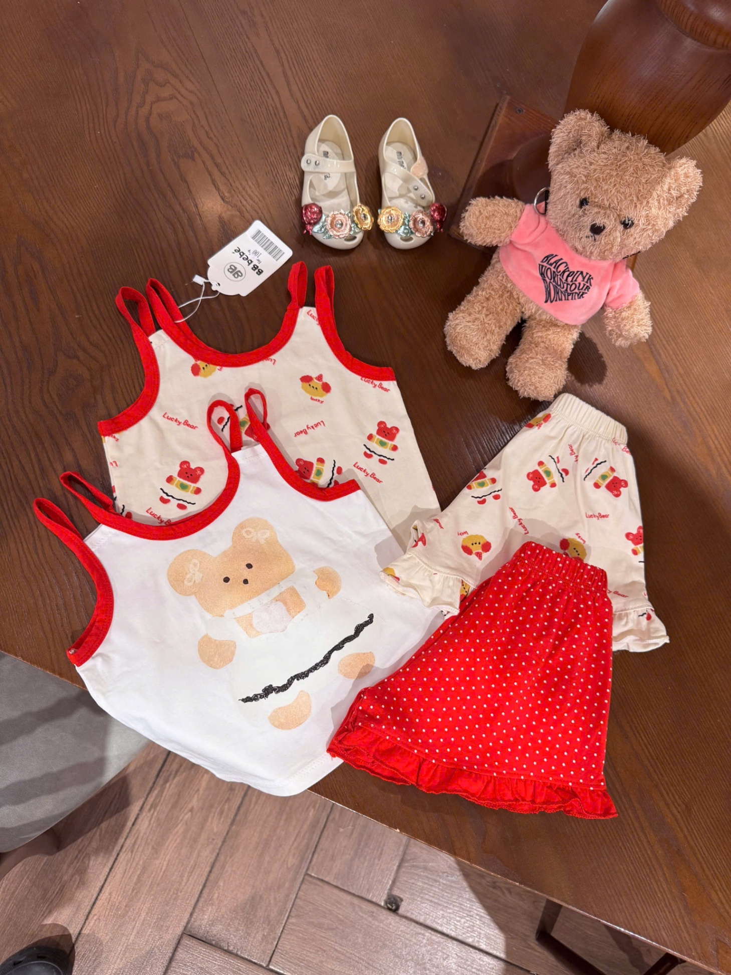 B254 - SET 2 BỘ GẤU LUCKY BEAR 2 DÂY VIỀN ĐỎ