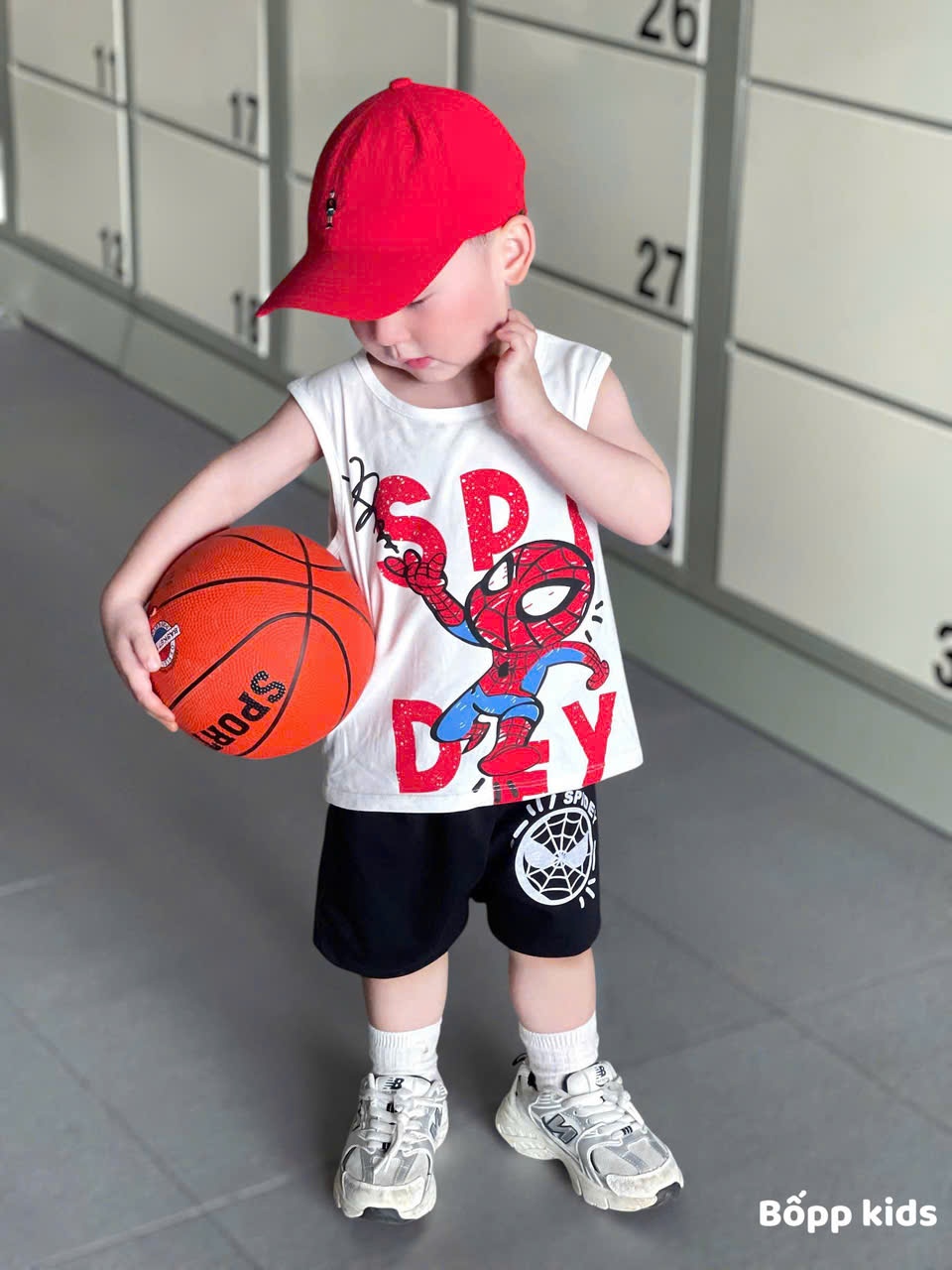 XẢ A545 - SET 2 BỘ BA LỖ NHỆN ĐỎ TRẮNG QUẦN ĐEN