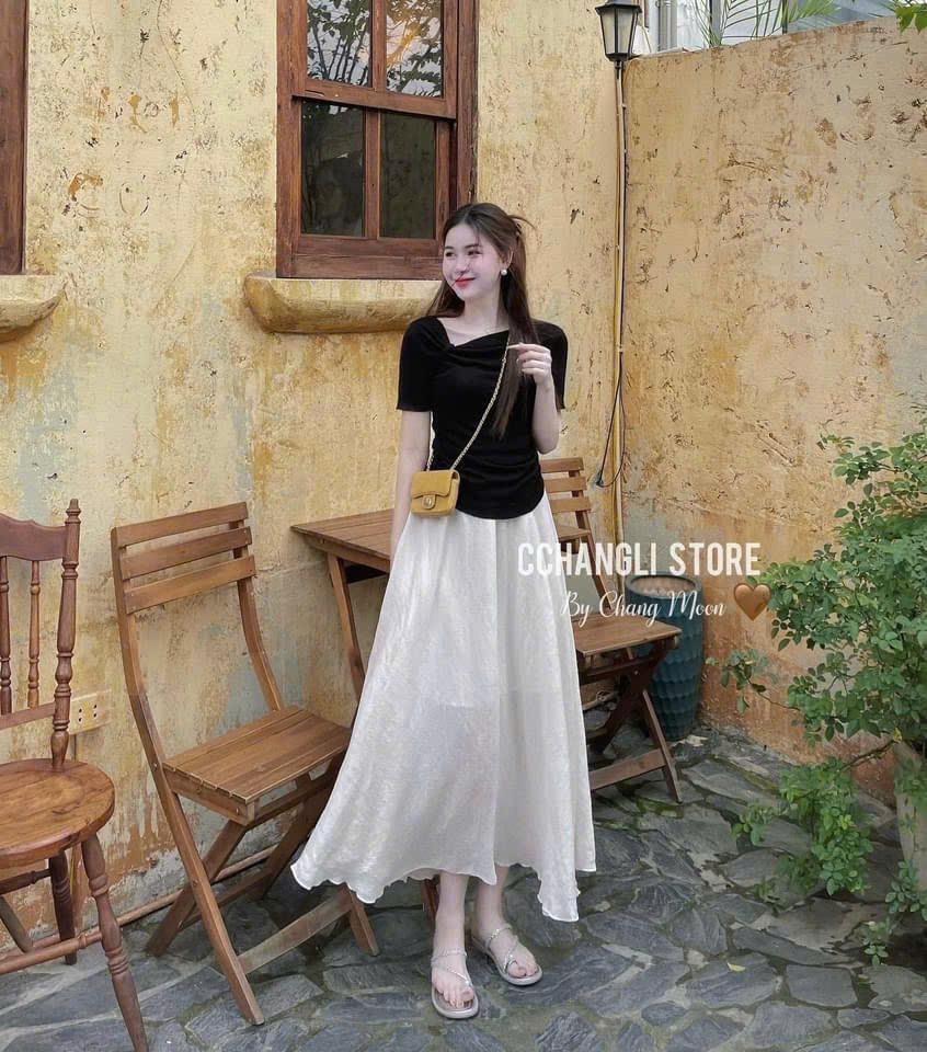 B482 - (GOM)SET ÁO ZIP ĐEN CHÂN VÁY TƠ DÀI