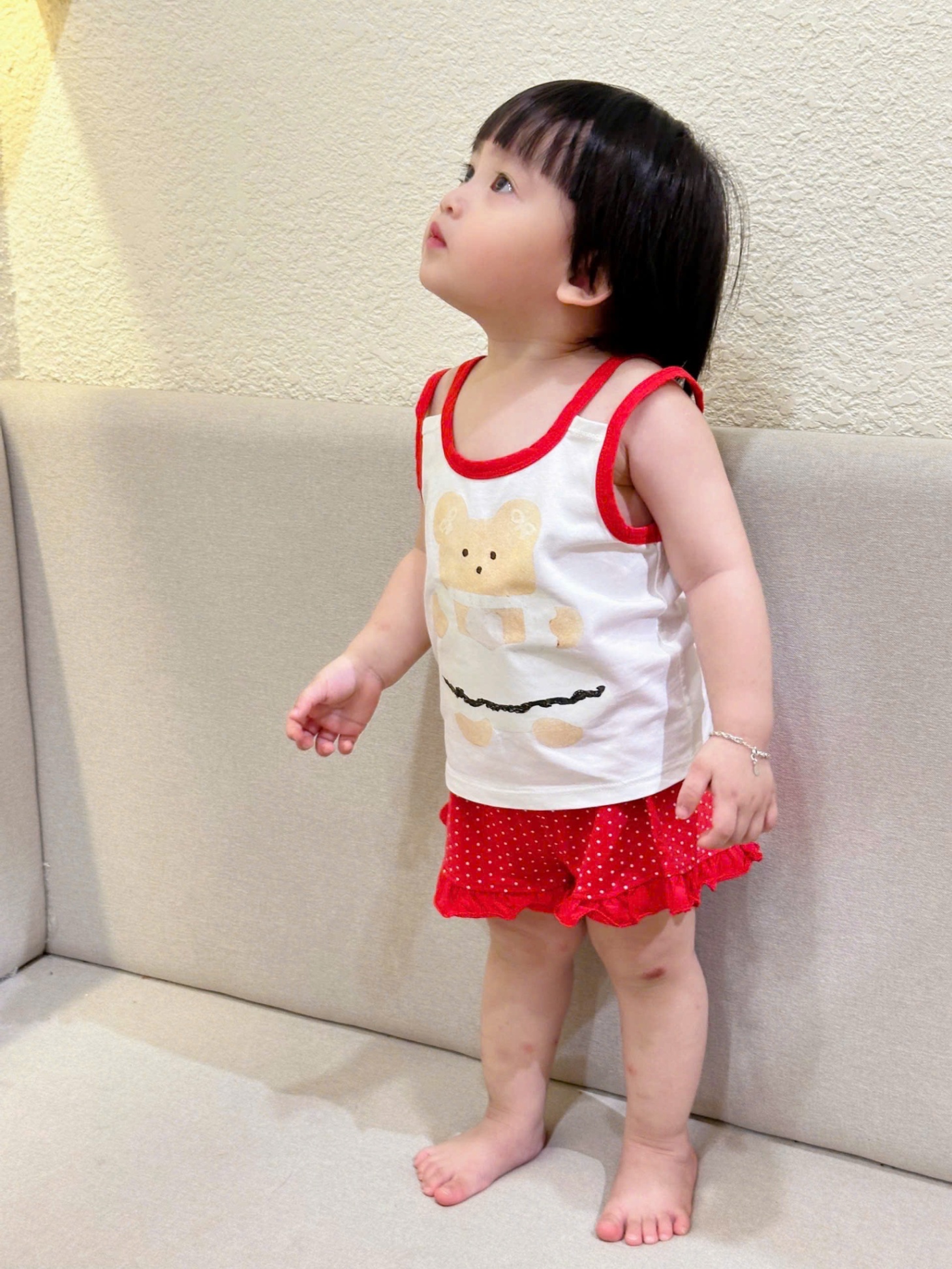 B254 - SET 2 BỘ GẤU LUCKY BEAR 2 DÂY VIỀN ĐỎ