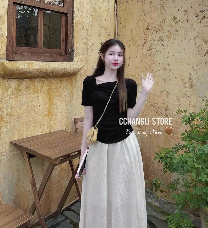 B482 - (GOM)SET ÁO ZIP ĐEN CHÂN VÁY TƠ DÀI