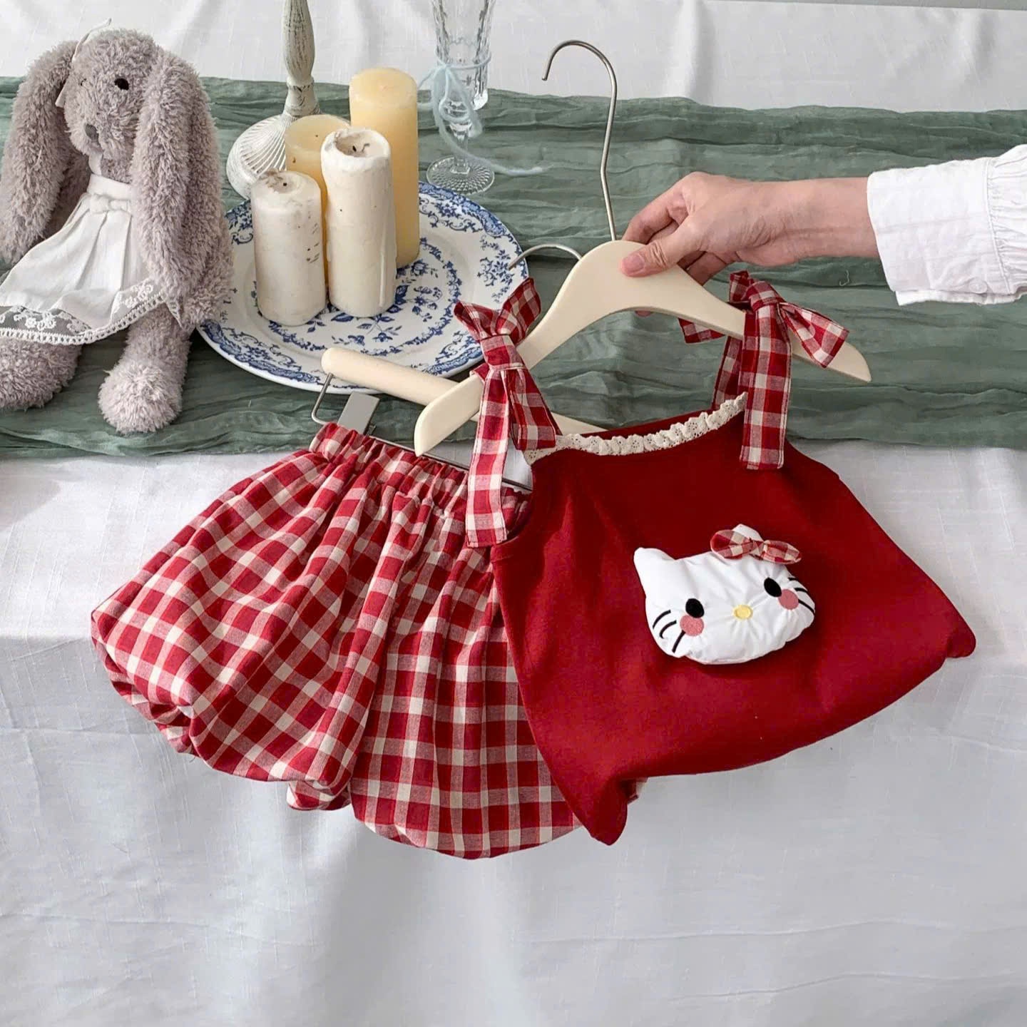 A136 - SET BỘ ĐỎ 2 DÂY KITTY NHỒI BÔNG