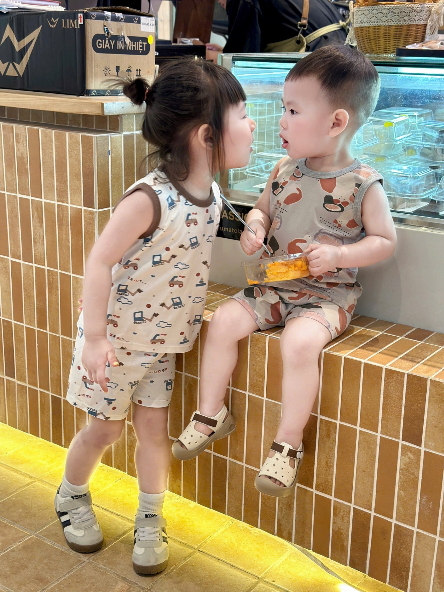 B267 - (GOM) SET 2 BỘ BA LỖ Ô TÔ MÈO BE XÁM