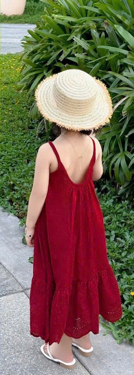 B643 - (GOM)VÁY MAXI ĐỎ CHÂN REN MẸ CON