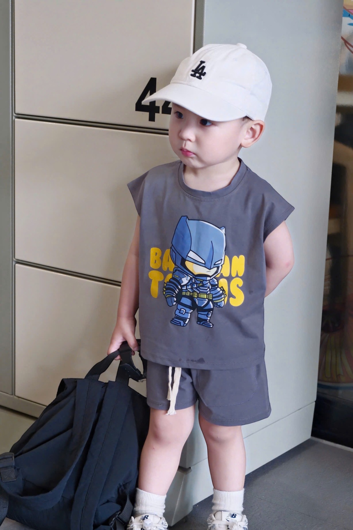 A154 - SET 2 BỘ BA LỖ BATMAN XANH XÁM
