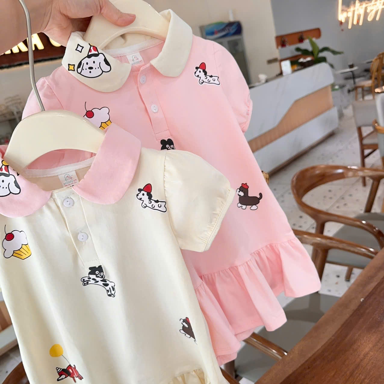 C47 - VÁY POLO DÁNG SUÔNG PHỐI BÈO NHẸ 2 MÀU BE HỒNG