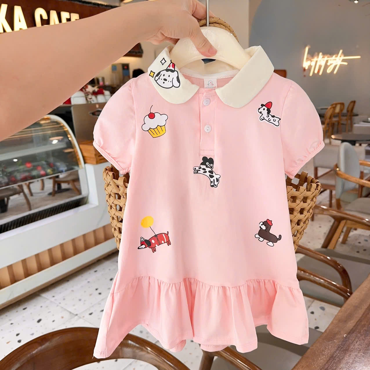 C47 - VÁY POLO DÁNG SUÔNG PHỐI BÈO NHẸ 2 MÀU BE HỒNG