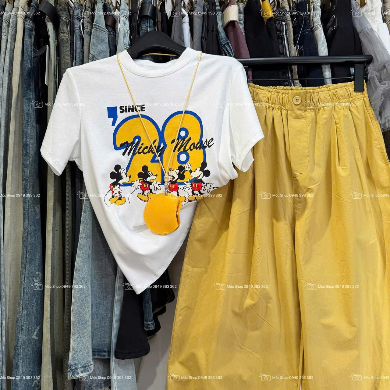 B449 - (GOM)SET ÁO MICKEY 28 QUẦN SUÔNG VÀNG