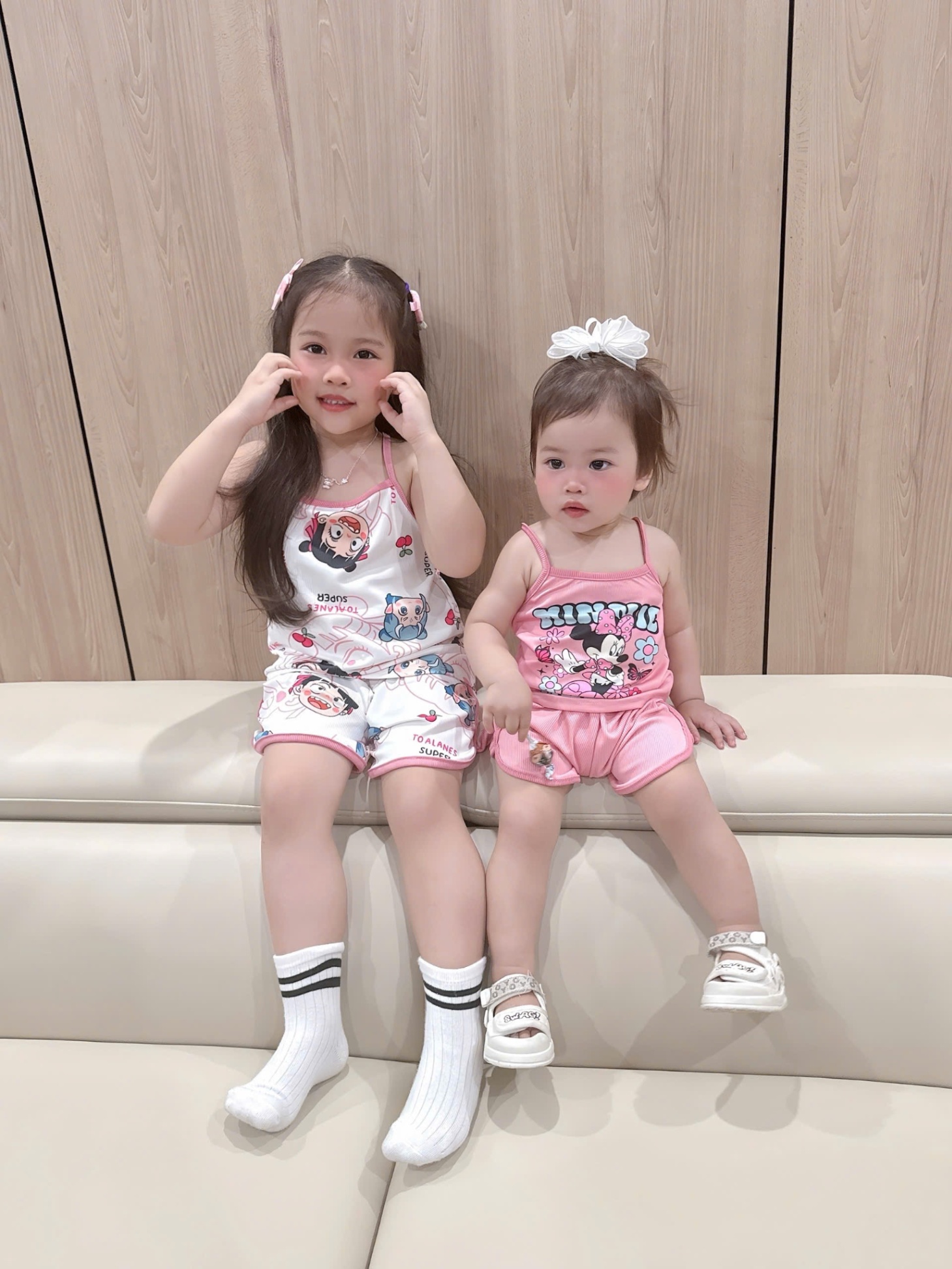 B734 - SET 3 BỘ 2 DÂY MICKEY MINNIE NA TRA