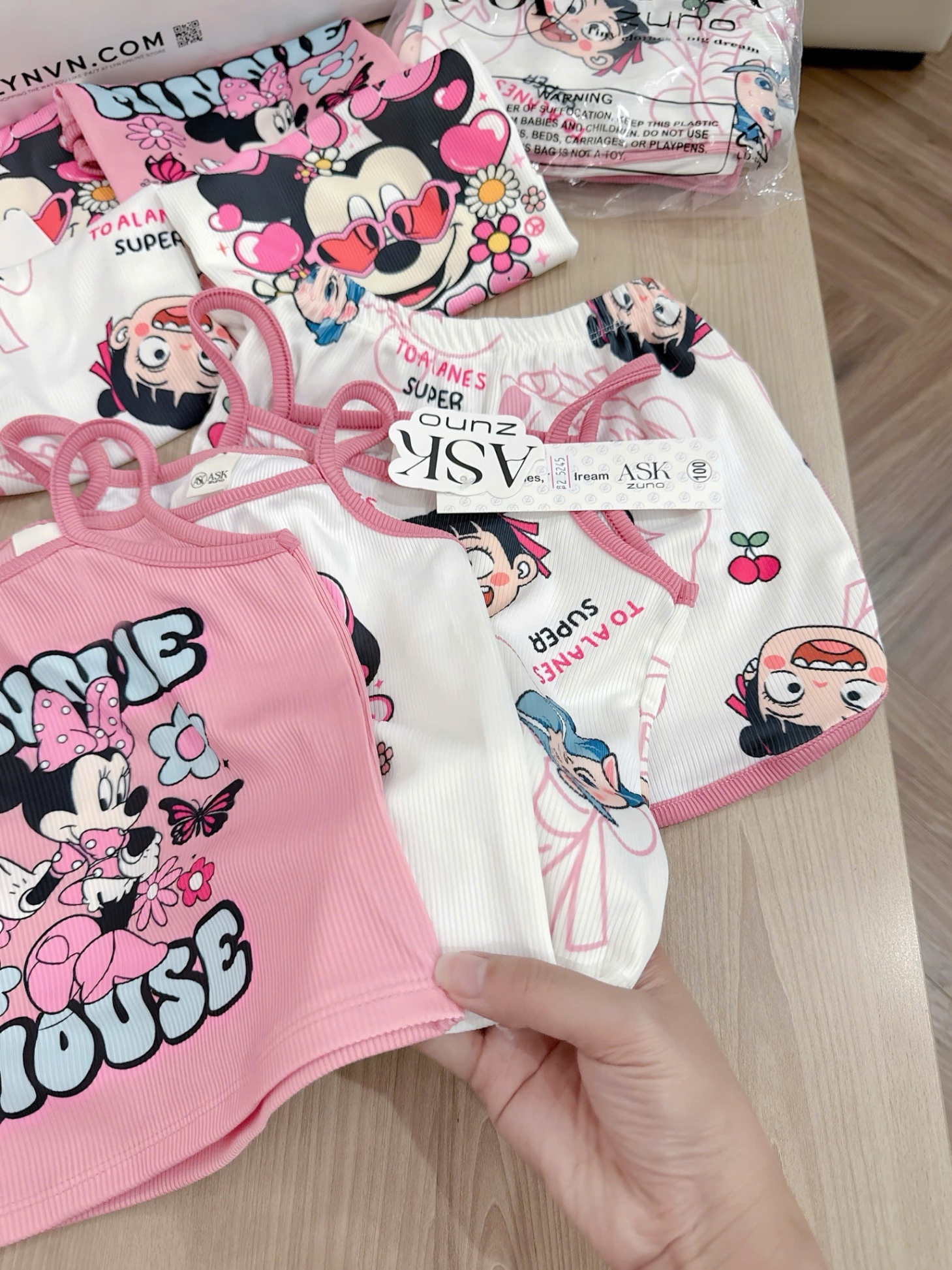 B734 - SET 3 BỘ 2 DÂY MICKEY MINNIE NA TRA