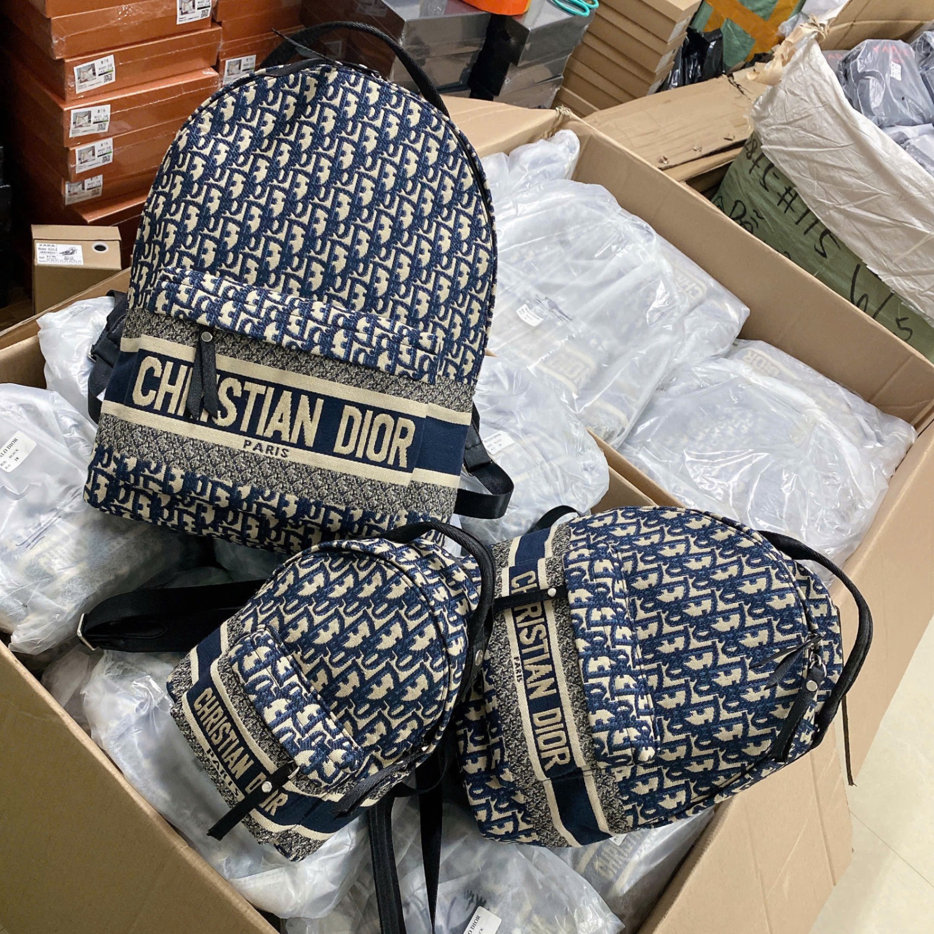 B163 - BA LỖ THỔ CẨM DI.OR 3 SIZE