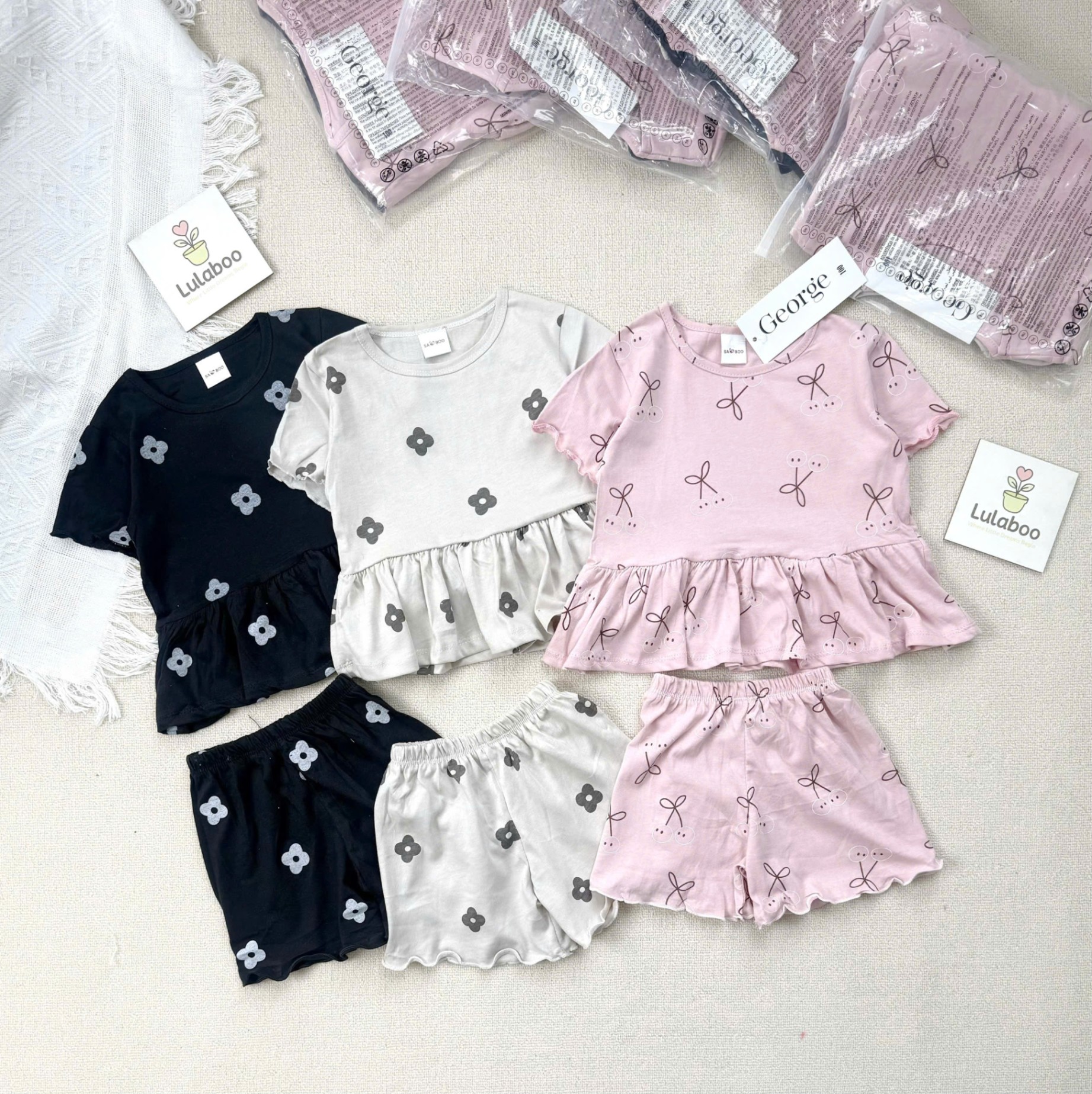 B640 - (GOM)SET 3 BỘ CỘC HOA NƠ HỒNG GHI ĐEN