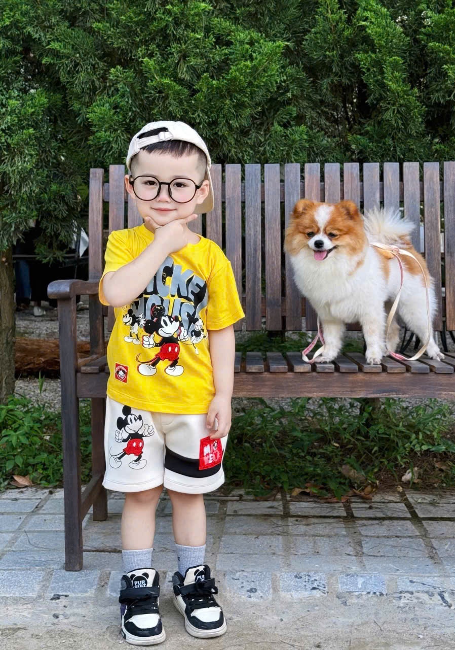 XẢ C150 - SET BỘ MICKEY ÁO VÀNG QUẦN BE PHỐI ĐEN